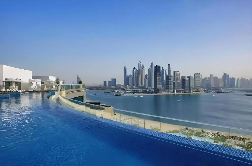 Dubai Palm Jumeirah - Free Infiniti Pool And Private Beach Apartment