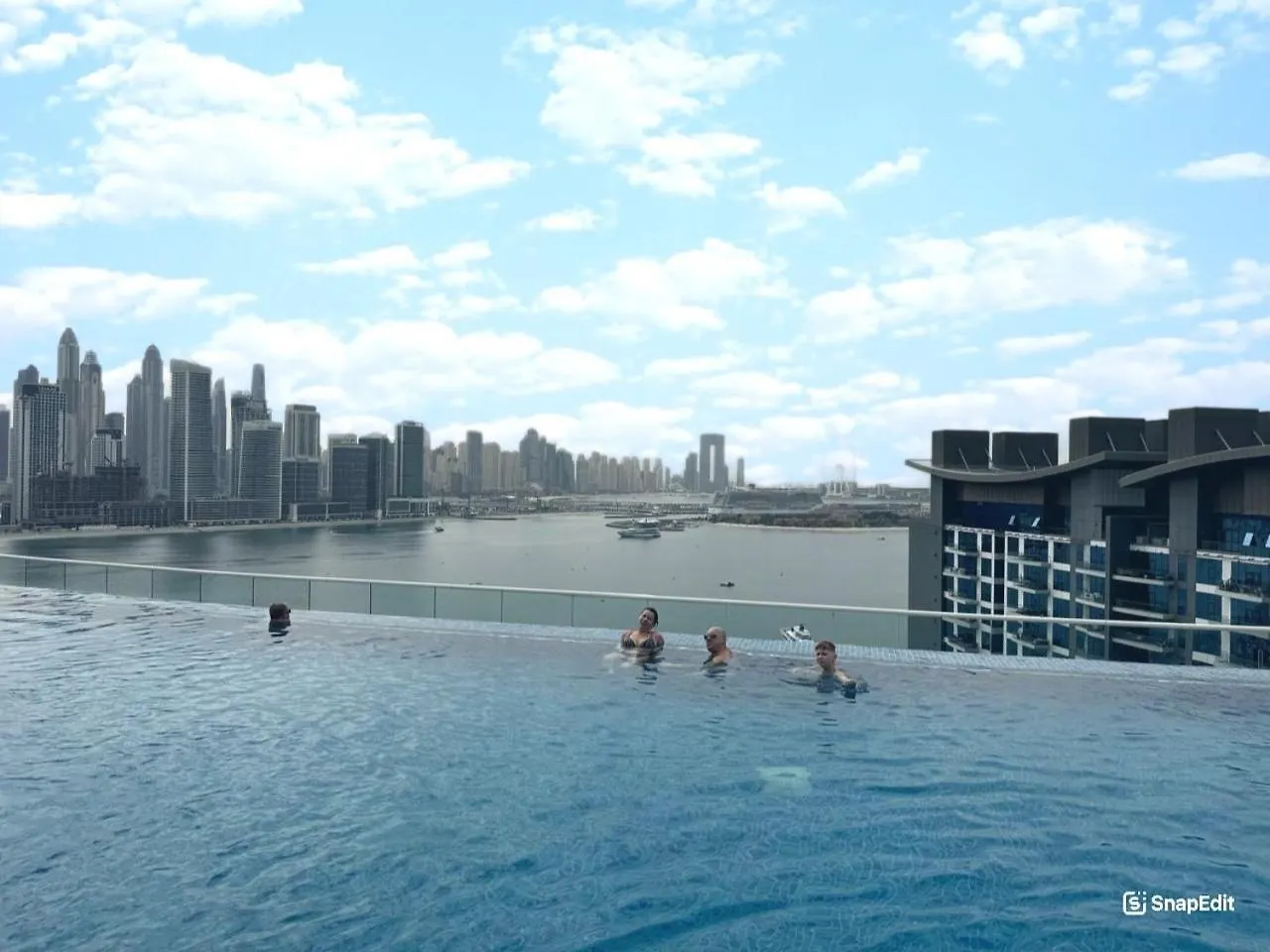 Apartment Dubai Palm Jumeirah - Free Infiniti Pool And Private Beach United Arab Emirates